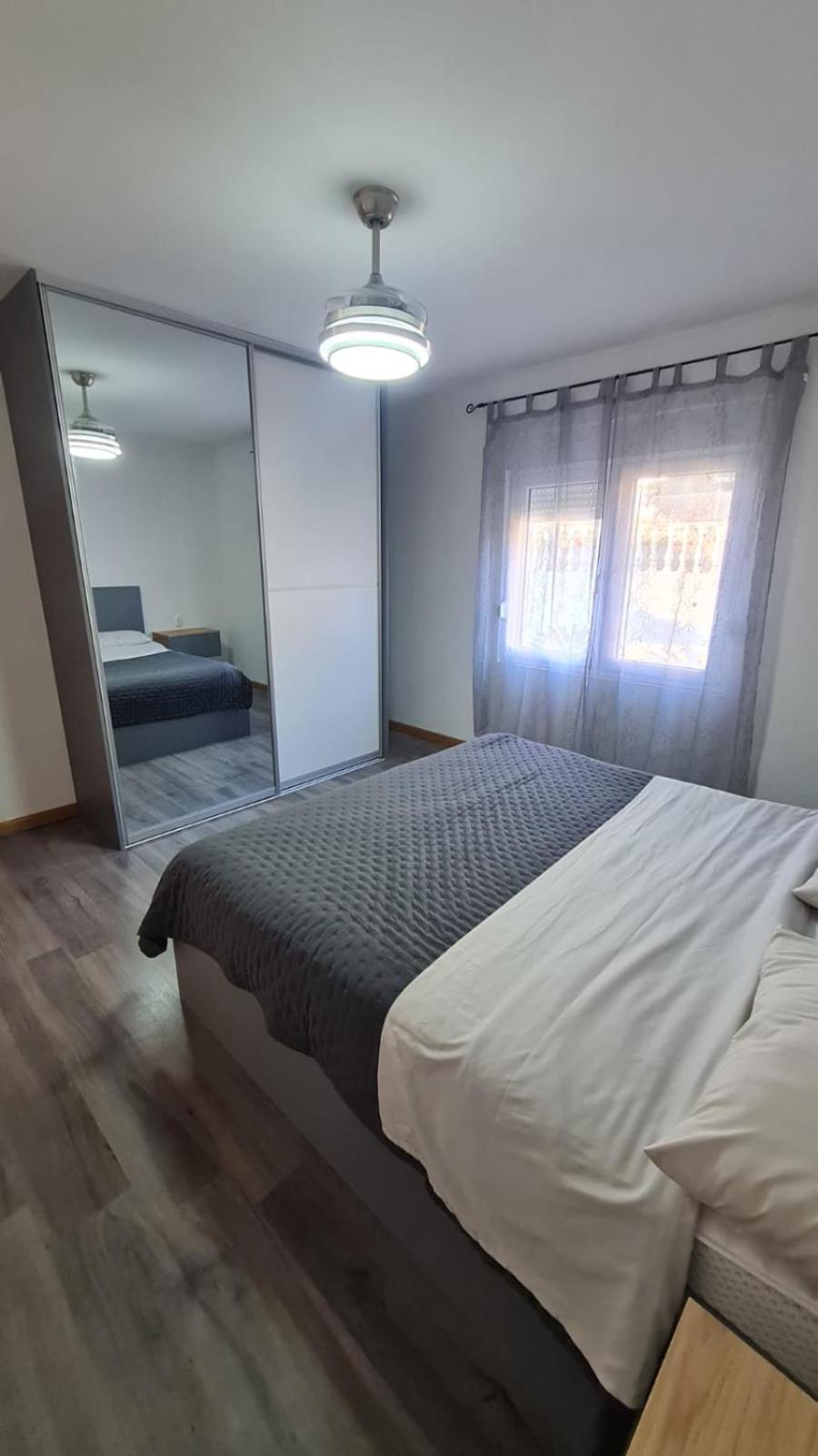 Apartmani Sandra Kaštela Zewnętrze zdjęcie